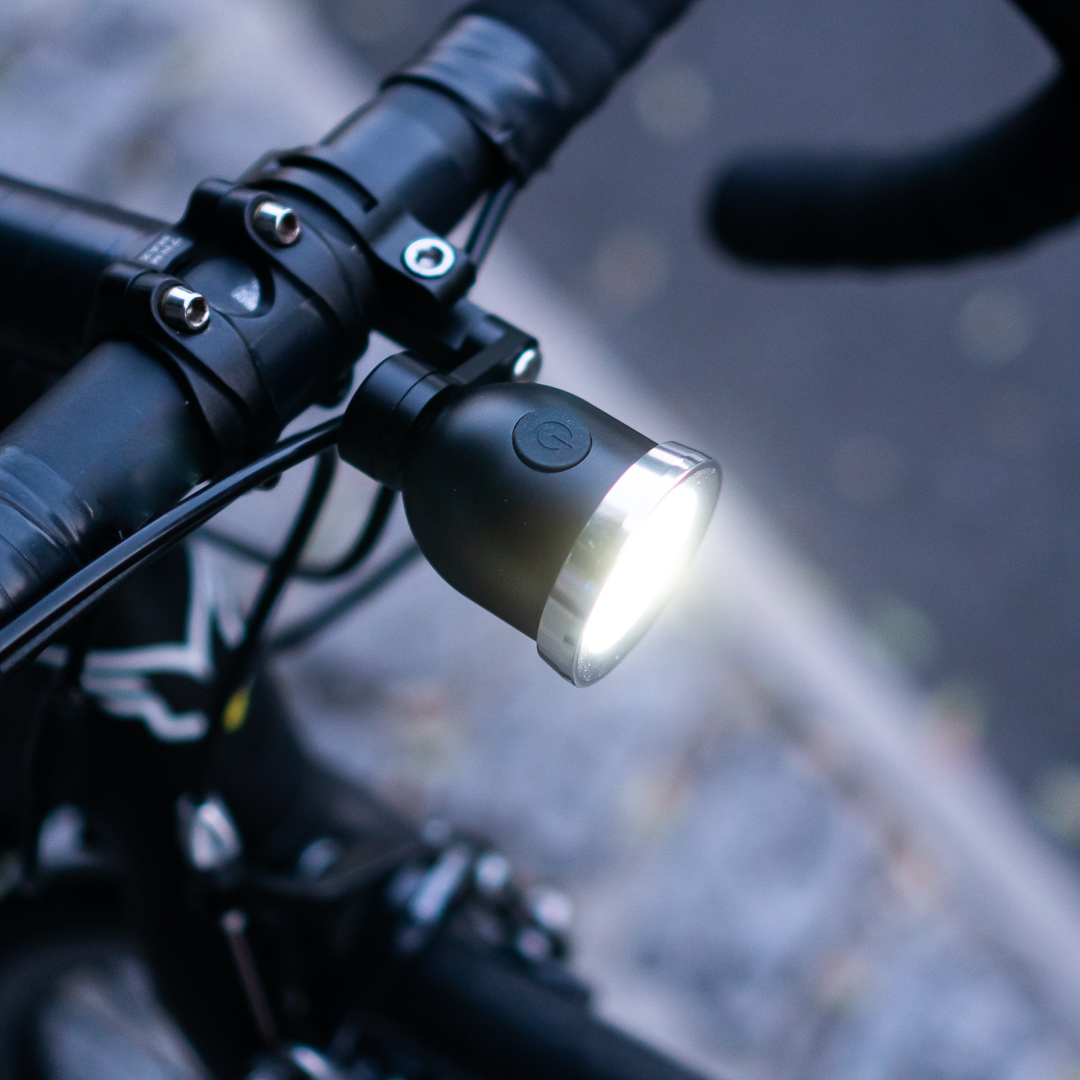 TOWN MOUSE 自転車用ライト ブラック/シルバー 新品未使用 TOWN MOUSE(タウンマウス)センターライト – GEEKTRADE