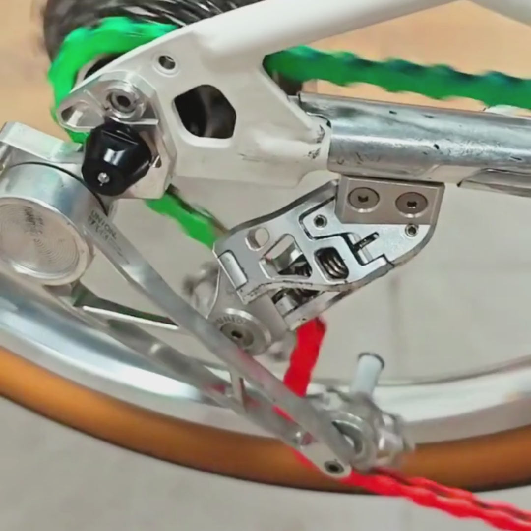 やみろん d679f86cce054e9f3d93ac38053c80